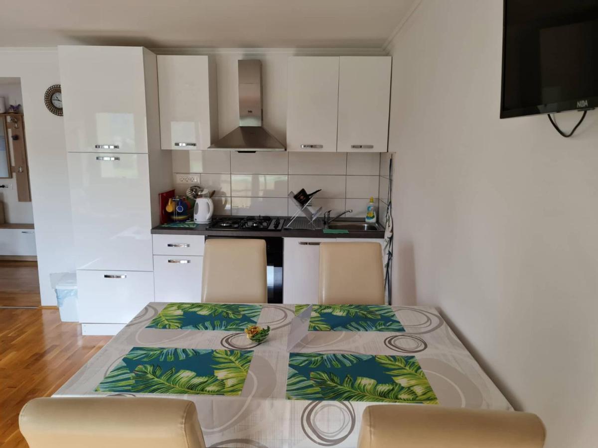Apartman Belamar ドゥガ・レサ エクステリア 写真