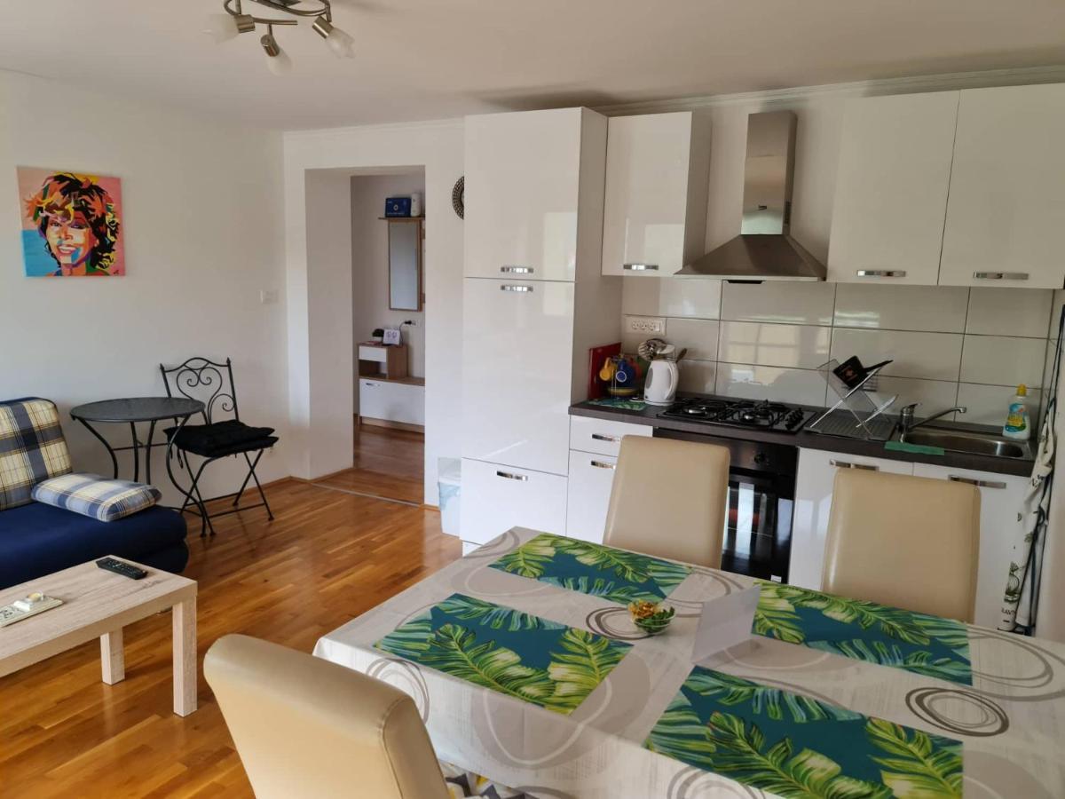 Apartman Belamar ドゥガ・レサ エクステリア 写真